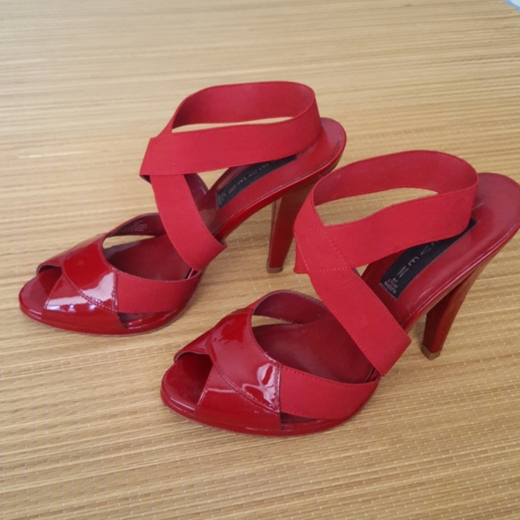 Shoes - Picture 2 of 3